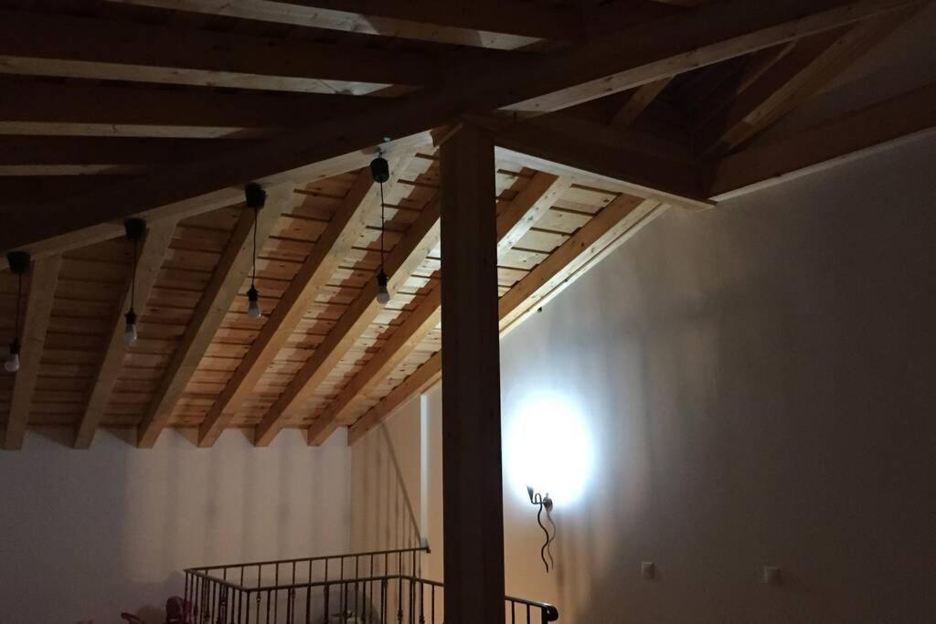 Casa Con Encanto En Poyales Del Hoyo المظهر الخارجي الصورة